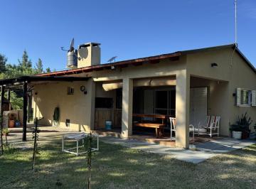 Casa · 75m² · 3 Ambientes · 2 Cocheras · Casa en Venta Colón Entre Ríos San Anselmo