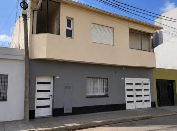 Departamento · 60m² · 3 Ambientes · Dpto 2 Dorm. Zona Unl / Bv. Pellegrini