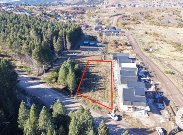 Terreno · 1788m²