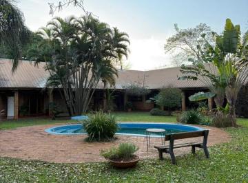 Casa · 1866m² · Cf1379 - Casa - Av Urquiza y Monseñor de Andrea