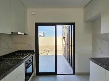 Casa · 71m² · 4 Ambientes · 1 Cochera · Venta Duplex Docta 2 Dormis, 2 Baños Completos, Pb, Usd 130.000, Entrega Mayo 2026