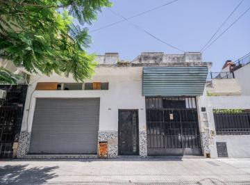 Terreno · 230m² · 7 Ambientes · 1 Cochera · Lote Propio en Vélez Sarsfield - Zonificación Usam - 720 m² Vendibles