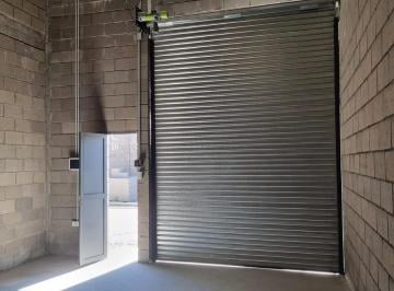 Local comercial · 50m² · 1 Ambiente · Depósito en Alquiler