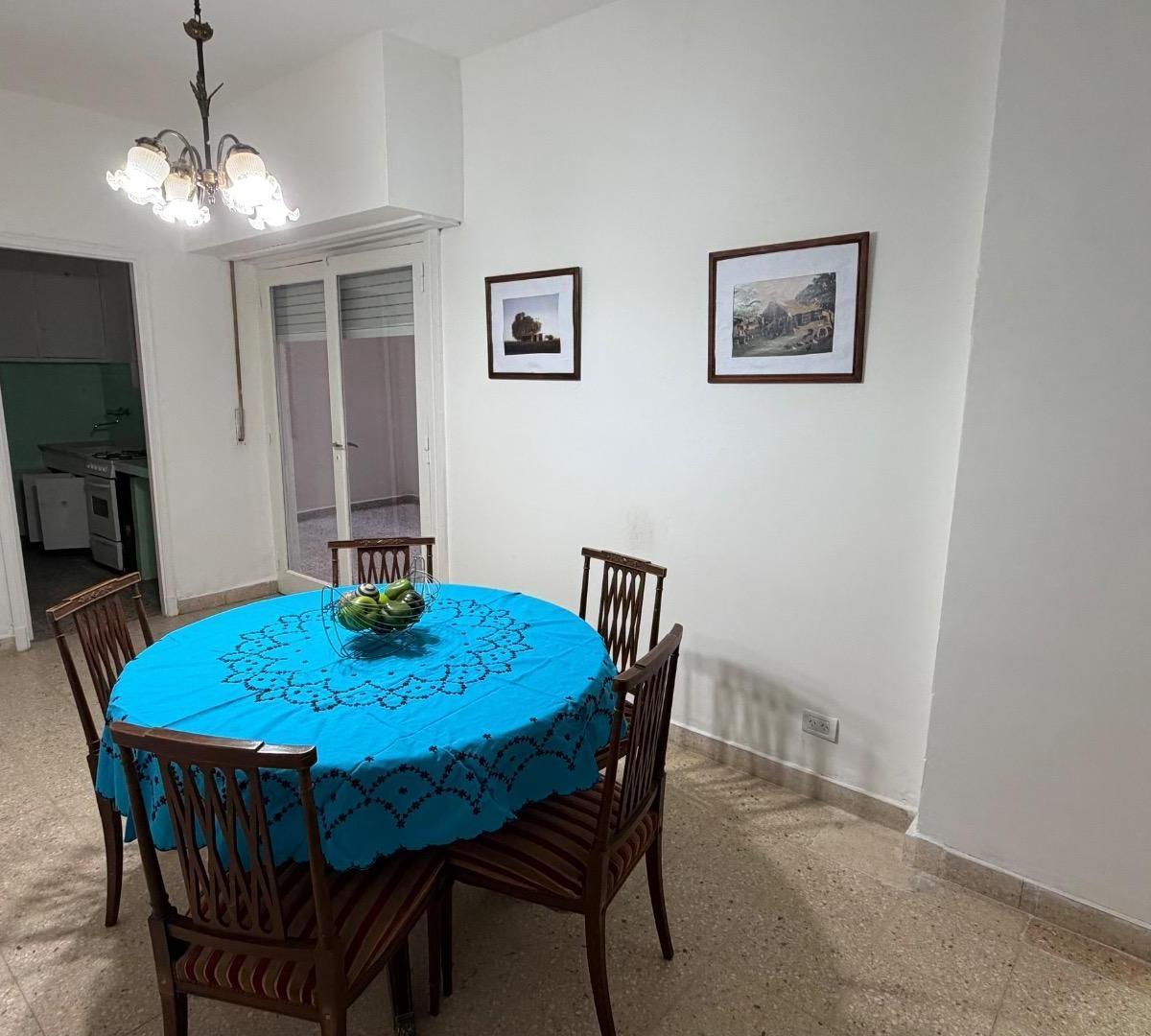 Depto 2 amb, 49m² con patio — Zona Güemes