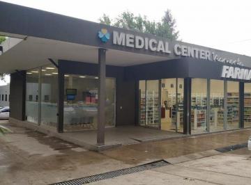 Consultorio de 22 ambientes, Chacras de Coria · Centro Medico - Chacras de Coria