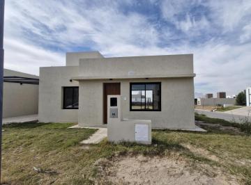 PH · 153m² · 3 Ambientes · 1 Cochera · Dúplex en Docta: 2 Dorm., Patio con Asador