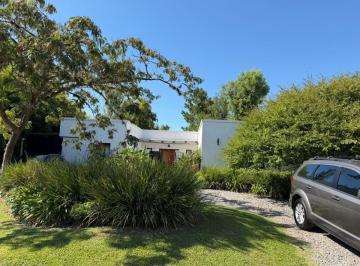 Casa · 230m² · 6 Ambientes · 5 Cocheras · Casa Chalet en Venta en Santa Maria de Tigre, Rincón de Milberg, Tigre