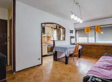 Departamento · 51m² · 3 Ambientes · Venta Lugano Depto 3 Ambientes Luminosos