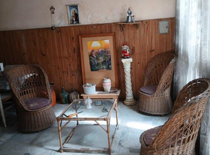 Casa · 92m² · 5 Ambientes · 1 Cochera