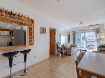 Departamento · 75m² · 3 Ambientes · 1 Cochera · Venta Departamento 3 Ambientes en Recoleta Luminoso