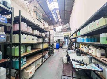 Bodega-Galpón · 234m² · Galpon 350 m Mixtura 4 Entrada de Utilitarios