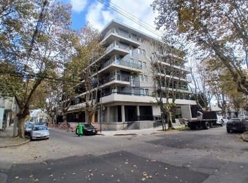 Departamento · 67m² · 3 Ambientes · Departamento Tres Ambientes en España 520 Tigre