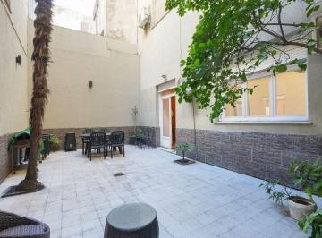 Departamento · 90m² · 3 Ambientes · Venta Departamento Balvanera 3 Amb. C/patio de 45 m