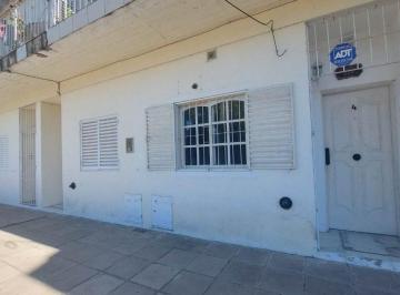 Departamento · 43m² · 2 Ambientes · 1 Cochera · Alquiler Departamento 2 Amb Patio + Cochera, Muñiz