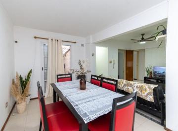Departamento · 73m² · 4 Ambientes · Dpto 3 Dorm en Venta Amplio Impecable