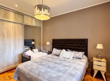 Casa · 120m² · 3 Ambientes · 2 Cocheras · Casa 3 Amb Reciclada | Quincho, Pileta y Confort