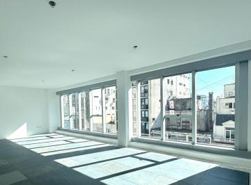 Oficina comercial · 117m² · 1 Ambiente · Alquiler de Oficina a Estrenar en Retiro. Piso Alto