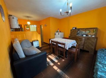 Casa · 58m² · 2 Ambientes · PH Independiente a Refaccionar a m del Mar