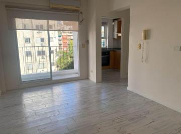 Departamento · 33m² · 2 Ambientes · Alquiler Depto 2 Amb Recoleta Balcon