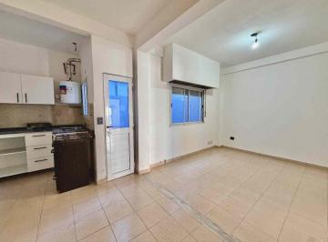 PH · 40m² · 2 Ambientes · Alquiler PH 2 Amb Ramos Mejia con Patio y Balcon