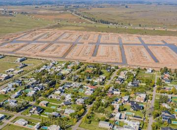 Terreno · 500m² · Lote en Venta 500 m² en Funes Lakes Barrio Cerrado