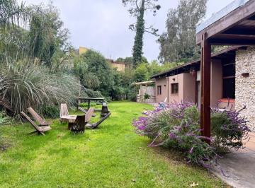 Casa · 211m² · 4 Ambientes · Venta Casa 4 Ambientes Bosque Peralta Ramos