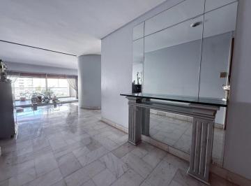 Departamento · 237m² · 6 Ambientes · 2 Cocheras · Venta Piso de Categoria - 6 Ambientes en Flores