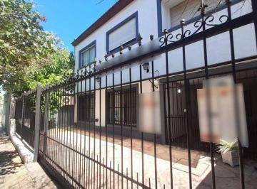 Casa · 178m² · 7 Ambientes · 3 Cocheras · Venta Casa 7 Amb Boulogne San Isidro Jardin 3 Coch
