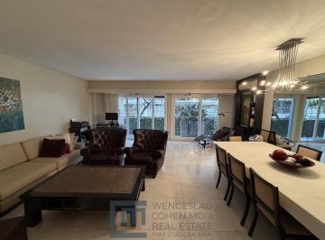 Departamento · 152m² · 4 Ambientes · Venta Departamento 5 Amb Reciclado de Calidad con Balcon Al Frente en Quintana y Parera