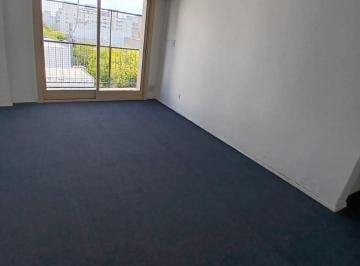 Departamento de 3 ambientes, Flores · Dueña Alquila Amplio Depto en Fores