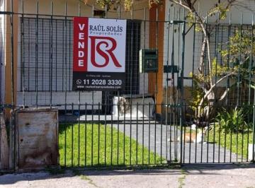 Casa · 140m² · 6 Ambientes · 2 Cocheras · Vg - Dos Casas en Venta