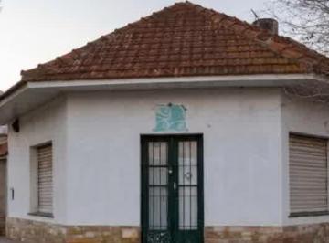 Casa de 4 ambientes, Mar del Plata · Chalet 3 Ambientes en Esquina