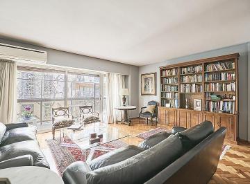 Departamento · 145m² · 4 Ambientes · 1 Cochera · Departamento 4 Ambientes Semipiso Luminoso Muy Buen Estado Balcon y Cochera en Palermo Chico
