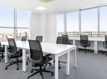 Oficina comercial · 30m² · Acceso Todo Incluido a Oficina Profesional Para 5 Personas en Buenos Aires, Al Rio