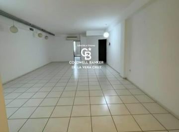 Oficina comercial · 143m² · 5 Ambientes · Amplio Inmueble Apto Oficinas/empresas/consultorios