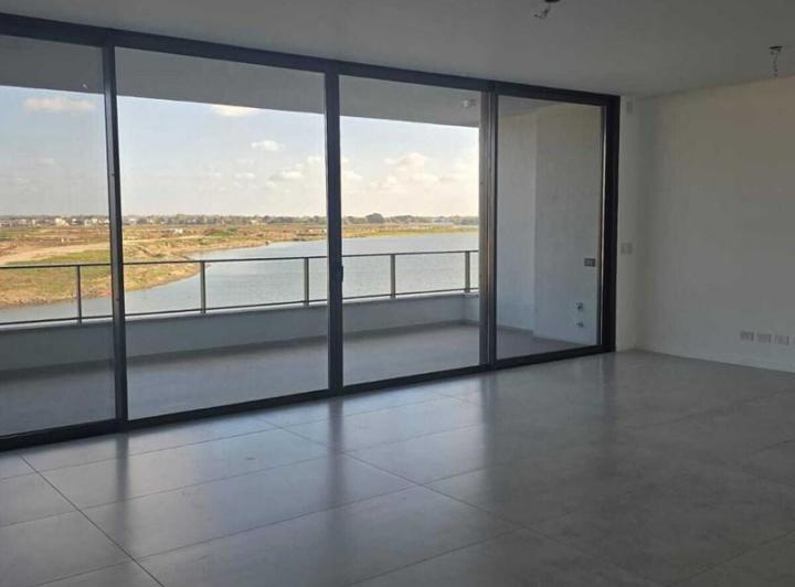 Casa · 109m² · 3 Ambientes · 1 Cochera
