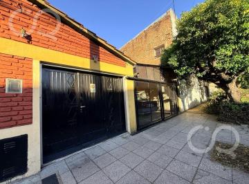 Casa · 152m² · 4 Ambientes · Casa - Villa Sarmiento