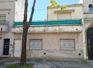 PH de 4 ambientes, Flores · PH Tipo Casa – 4 Amb. - Quirno Al 700 – Flores – C. A. B. A.
