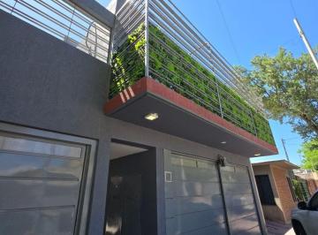 Departamento de 1 ambiente, Godoy Cruz · Adyacente Quinta - Amoblado Plata Baja con Patio