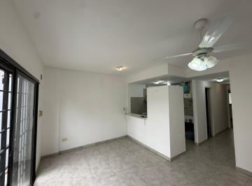 Departamento · 45m² · 2 Ambientes · 1 Cochera · Departamento en Bernal Dos Ambientes en Venta Cochera Espacio Guarda Coche