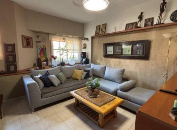 PH · 92m² · 4 Ambientes · 1 Cochera · Venta PH Tipo Casa Ramos Mejia Cochera - Terraza
