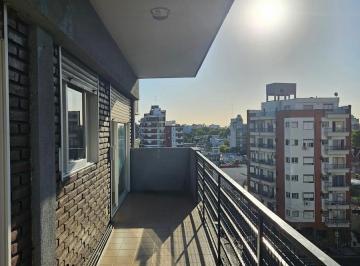 Departamento · 65m² · 3 Ambientes · Departamento 3 Ambientes en Venta y en Alquiler en Floresta.