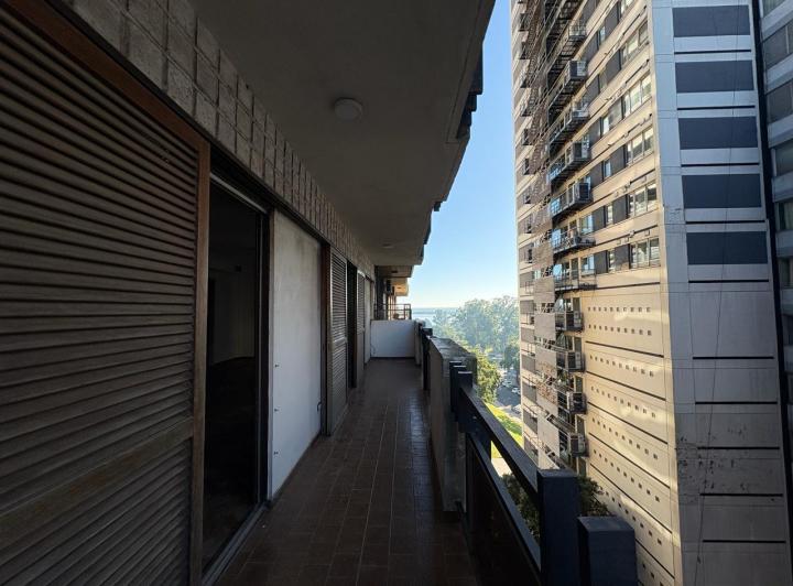 Departamento · 125m² · 7 Ambientes · 1 Cochera