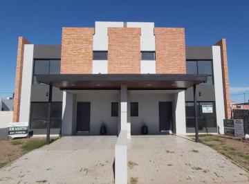 Departamento · 150m² · 4 Ambientes · 2 Cocheras · Venta Duplex Premium Manantiales II
