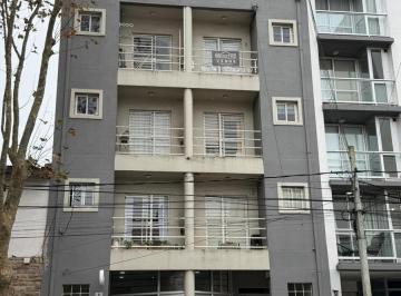 Departamento · 40m² · 1 Ambiente · Alquiler! Departamento en Alquiler Monoambiente Contafrente Luminoso. Expensas y Osse Incluidas