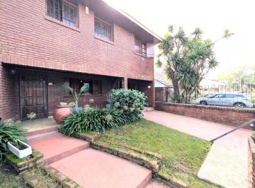 Imagen1 · Chalet Cuatro Ambientes Dispuestos en Dos Plantas con Garage y Quincho.
