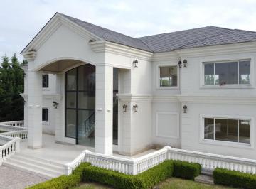 Terreno · 800m² · Lote en Venta en Chateau