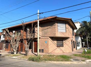 PH de 3 ambientes, La Matanza · Duplex de 3 Ambientes con Patio - Ingreso Independiente - Impecable Estado // Constitucion 1901