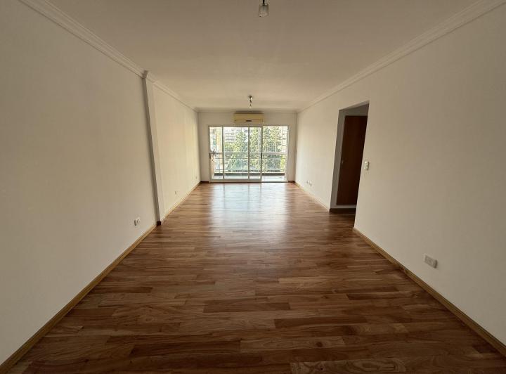 Venta Departamento 4 Ambientes con Cochera en Villa del Parque