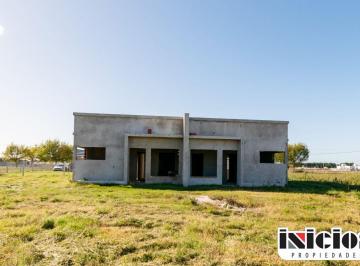 Casa de 3 ambientes, Nueva Atlantis · 2 Casas en Block a Estrenar - C1106